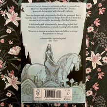 Load image into Gallery viewer, Neil Gaiman - The Graveyard Book
