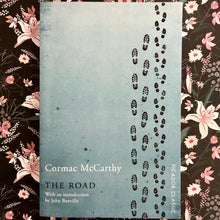 Load image into Gallery viewer, Cormac McCarthy - The Road
