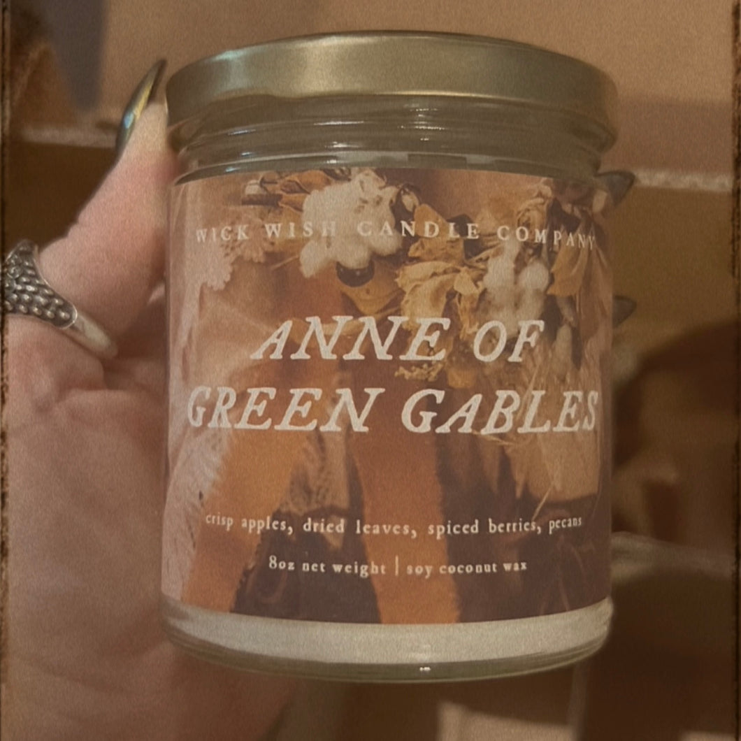 L.M. Montgomery - Anne of Green Gables Literary Inspired Candle