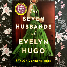 Load image into Gallery viewer, Taylor Jenkins Reid - The Seven Husbands of Evelyn Hugo
