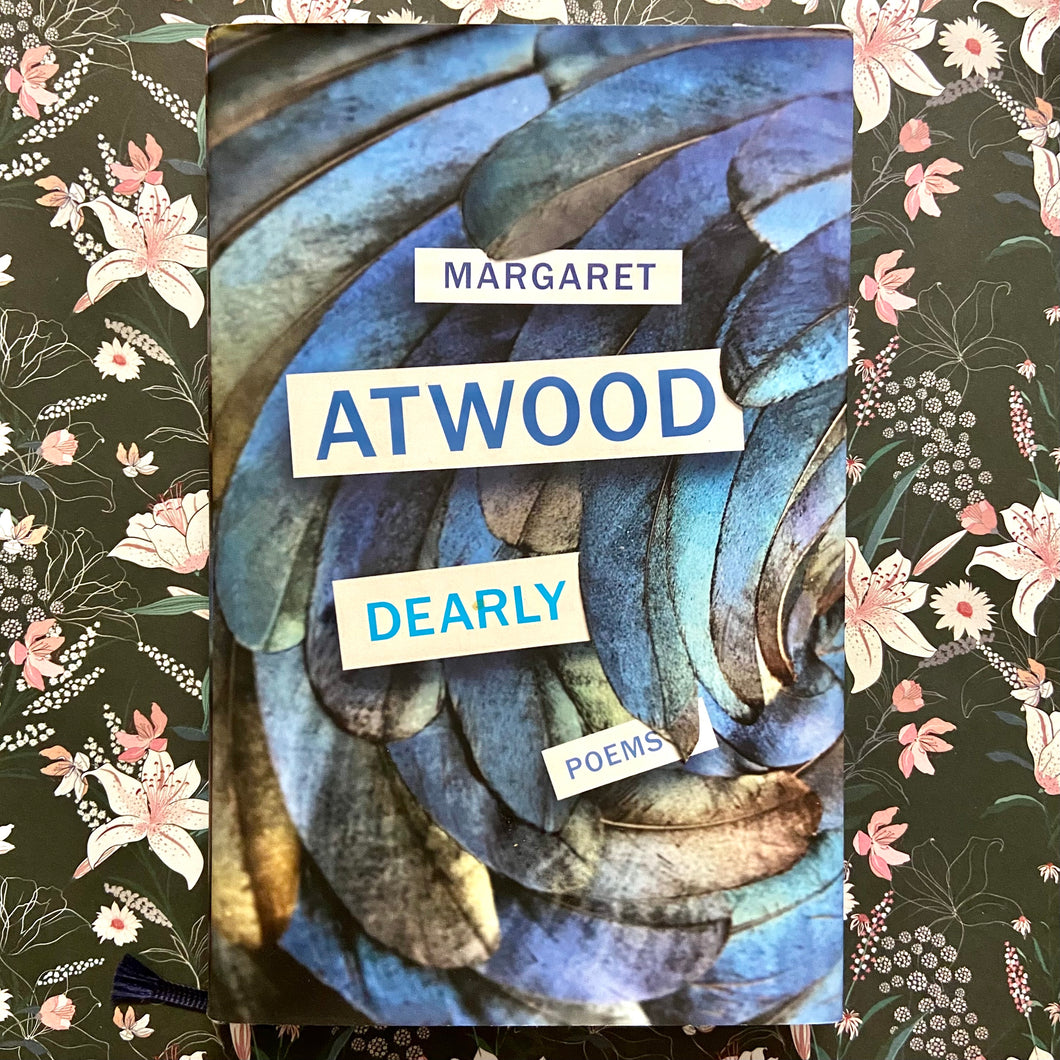 Margaret Atwood - Dearly