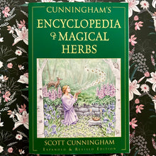 Load image into Gallery viewer, Scott Cunningham - Cunningham&#39;s Encyclopedia of Magical Herbs
