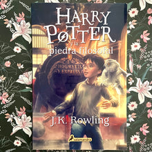 Load image into Gallery viewer, J.K. Rowling - Harry Potter y la piedra filosofal - Spanish Translation
