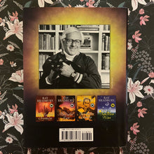 Load image into Gallery viewer, Ray Bradbury - Something Wicked This Way Comes
